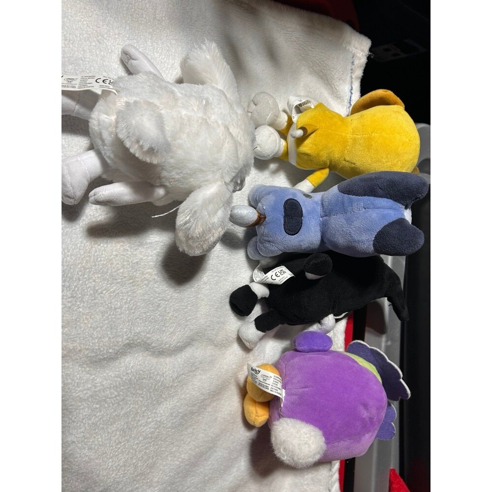 Bluey plush - Picture 2 of 4